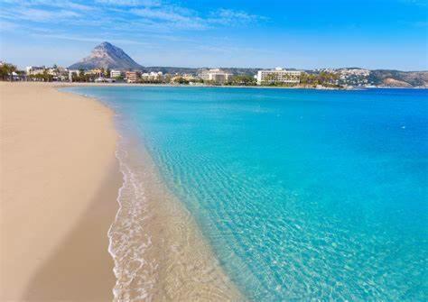 Вилла La Isla Casa Barnaby Platja de Larenal Экстерьер фото