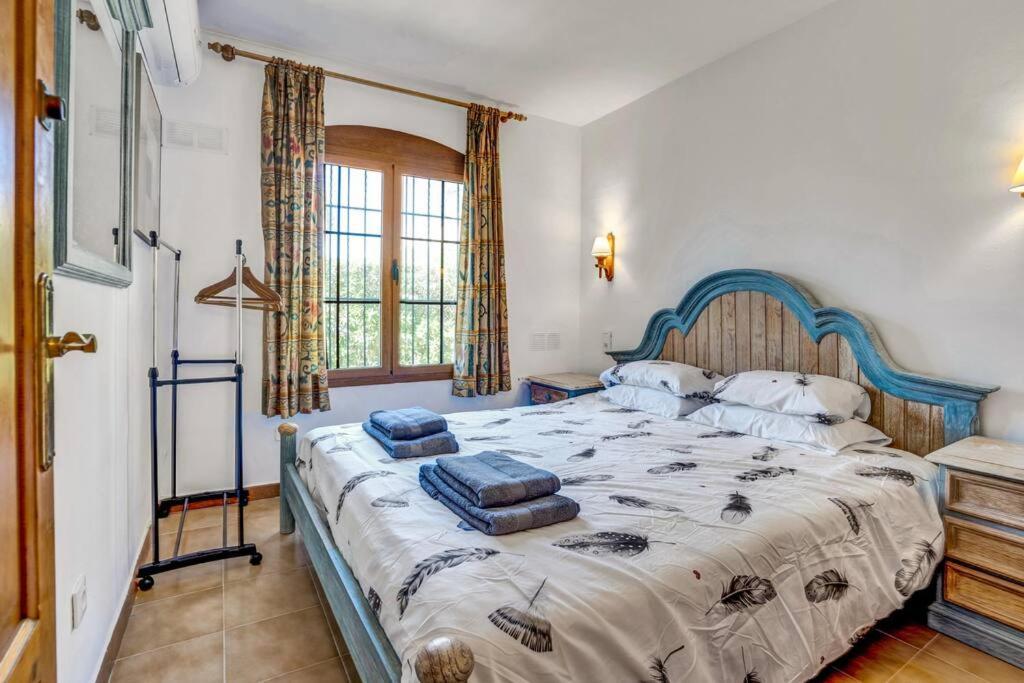 Вилла La Isla Casa Barnaby Platja de Larenal Экстерьер фото