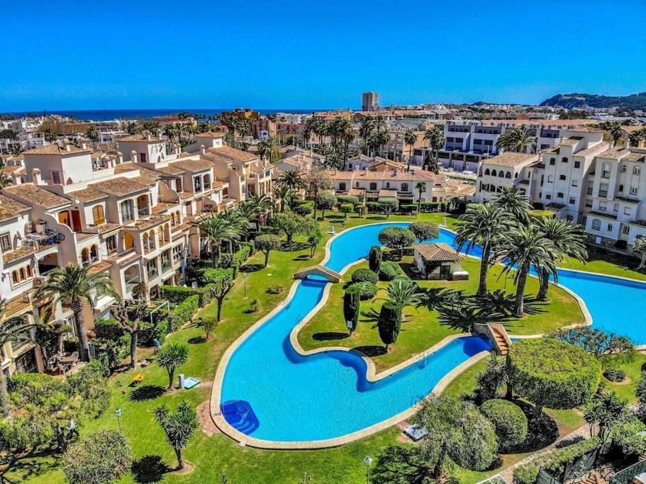 Вилла La Isla Casa Barnaby Platja de Larenal Экстерьер фото
